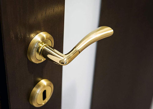 东洲24小时上门开锁公司